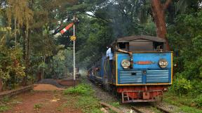 indien-nilgiri-2020-tanago-eisenbahnreisen-railfan-tours-13.jpg