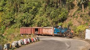 Indien-2020-tanago-erlebnisreisen-eisenbahnreisen-railfan-tours-photo_charter-47.jpg