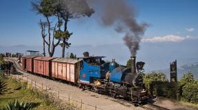 Indien-2020-tanago-erlebnisreisen-eisenbahnreisen-railfan-tours-photo_charter-88.jpg