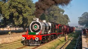 pakistan-attock-tanago-eisenbahnreisen-railfan-tours-5.jpg