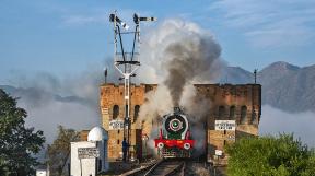 pakistan-attock-tanago-eisenbahnreisen-railfan-tours-8.jpg